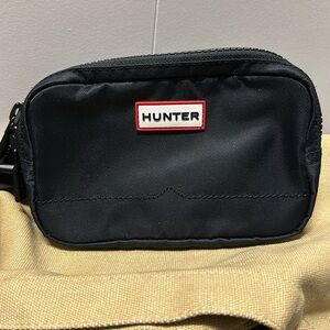 Hunter Crossbody Mini